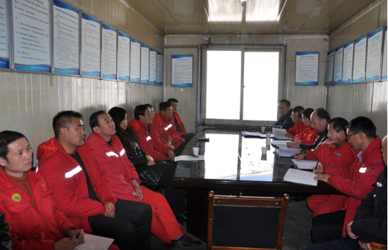 平安春節(jié)、安全先行