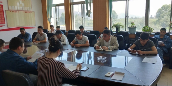 學習宣傳貫徹團的十八大精神熱潮向基層一線延伸