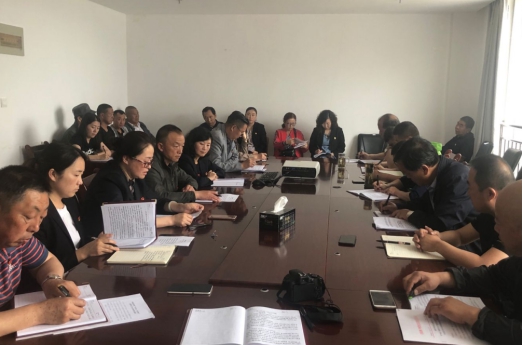 物產(chǎn)配送公司所屬黨支部召開“不忘初心、牢記使命”主題教育專題研討會(huì)